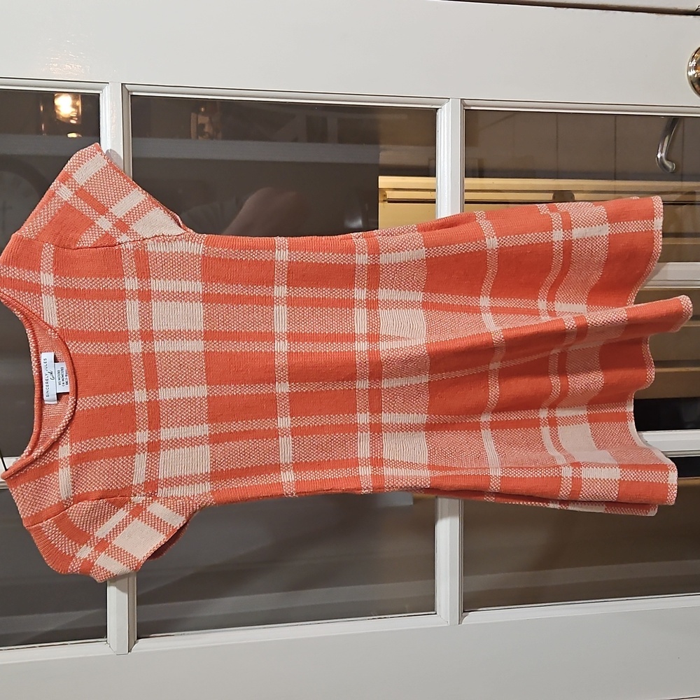 Pre-owned girls orange and white plaid dress short sleeve 7/8